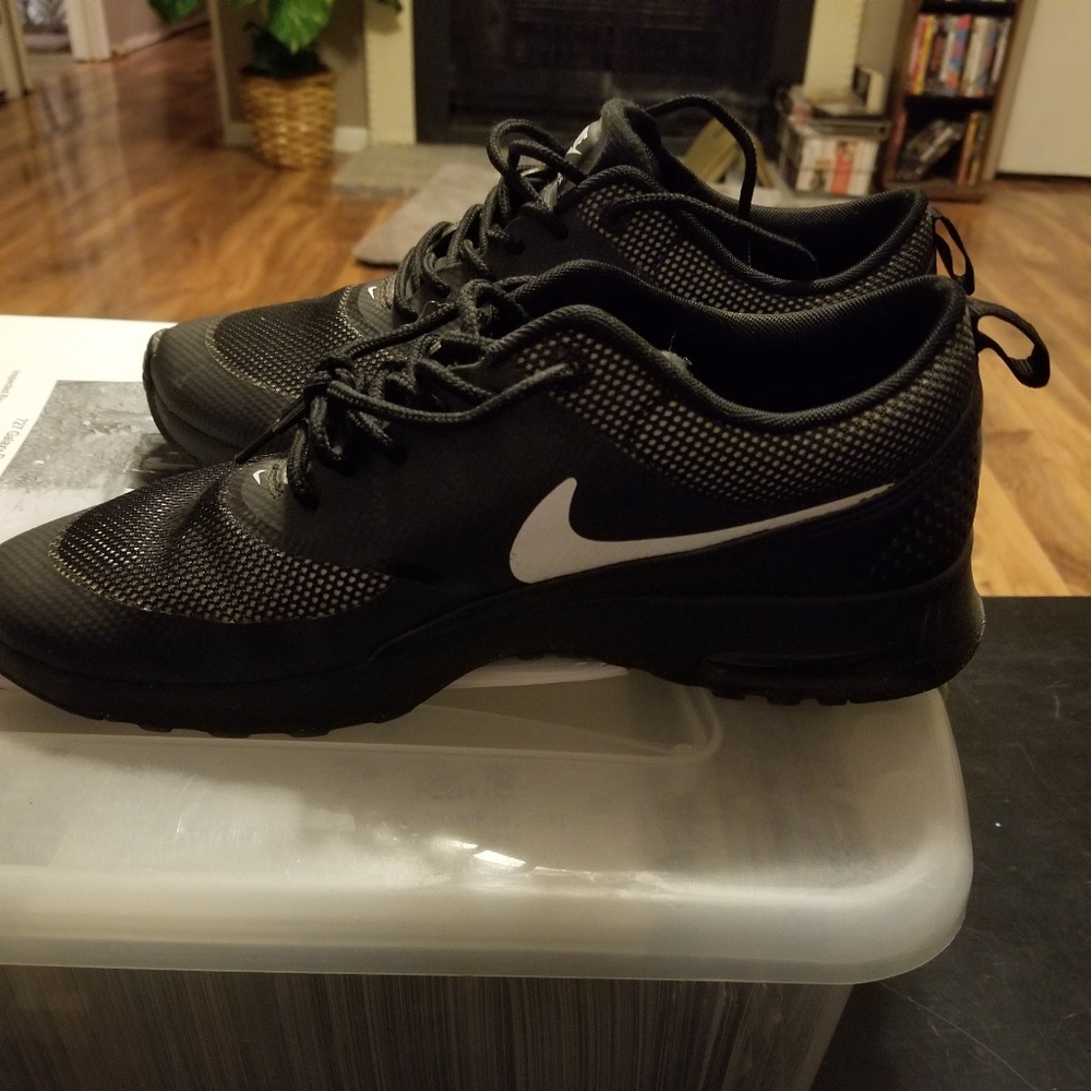 Nike Air Thea